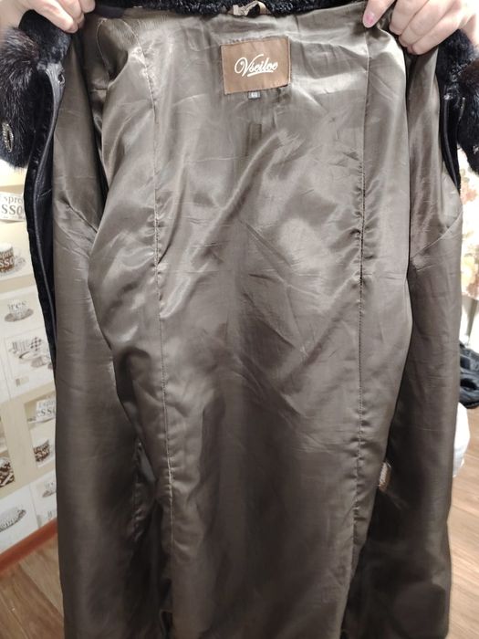 Продам натуральная шуба мутон