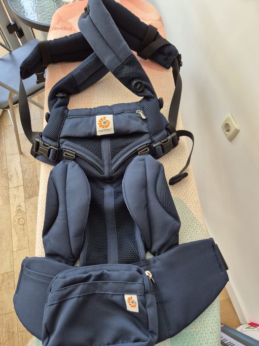 Ergobaby Omni 360 cool air midnight blue