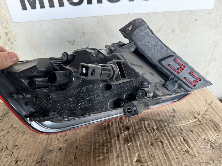 Десен стоп от ауди а3 8в / audi a3 8v