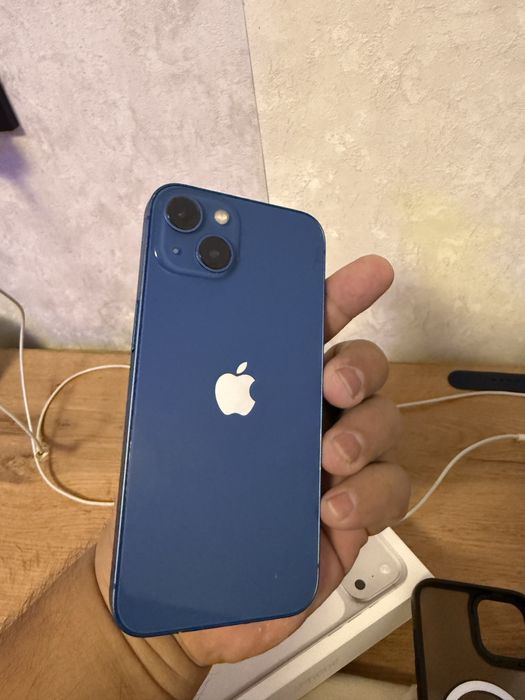 Iphone 13 128gb в хорошем состоянии