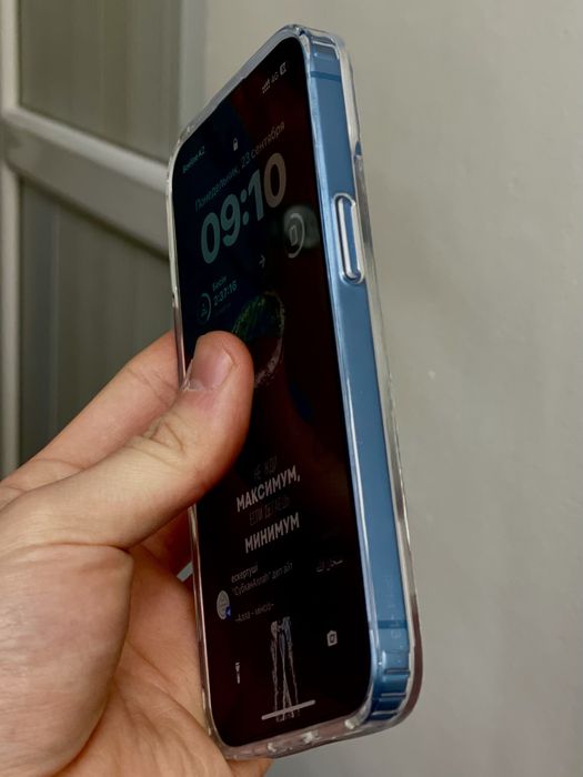 Apple iPhone 13 128гб идеальный