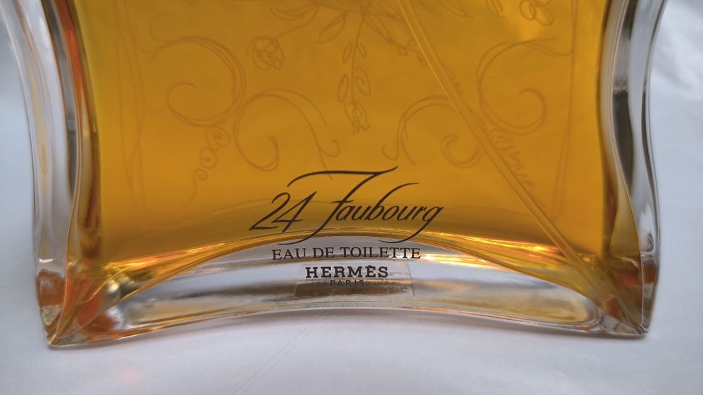 Парфюм Hermes 24 Foubourg 100ml edt