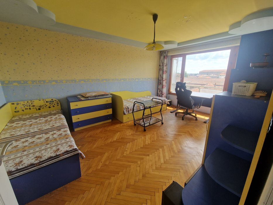 Продава се Тристаен апартамент в Свиленград - 84 кв.м за 1120 €/кв.м - Снимка #3