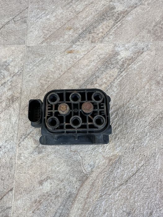 Amortizor fata-spate  cu perna aer Audi A6C6 , compresor perne , bloc valve