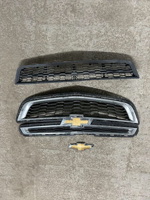 Заводская решетка Chevrolet Cobalt