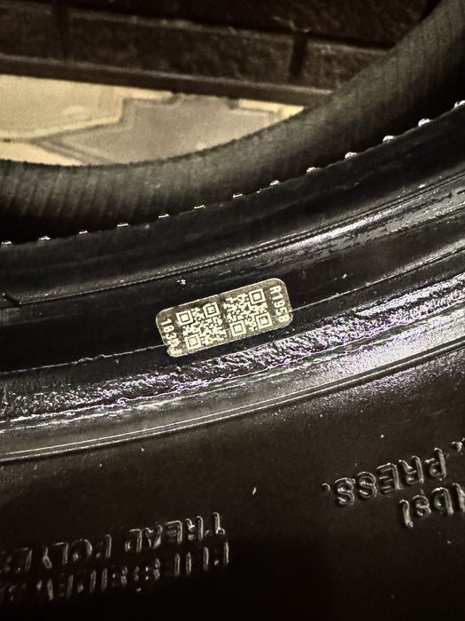 Зимне Шины Yokohama 265/65 R17