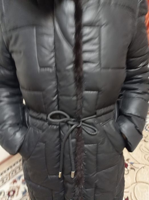 Продам женские куртки