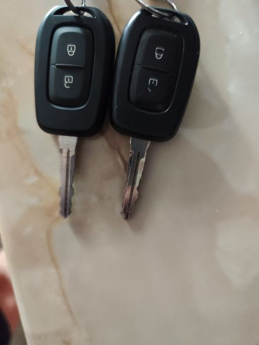 Dacia Logan 2019 Clima 1.0  benzina FARA turbina 49.000 km senzori parcare spate geamuri electrice