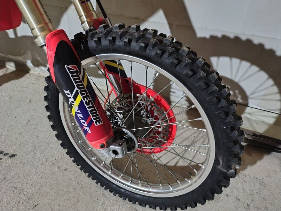 Vând cadru honda crf