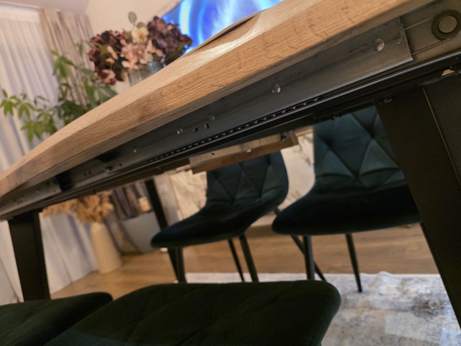 Masa dining extensibila