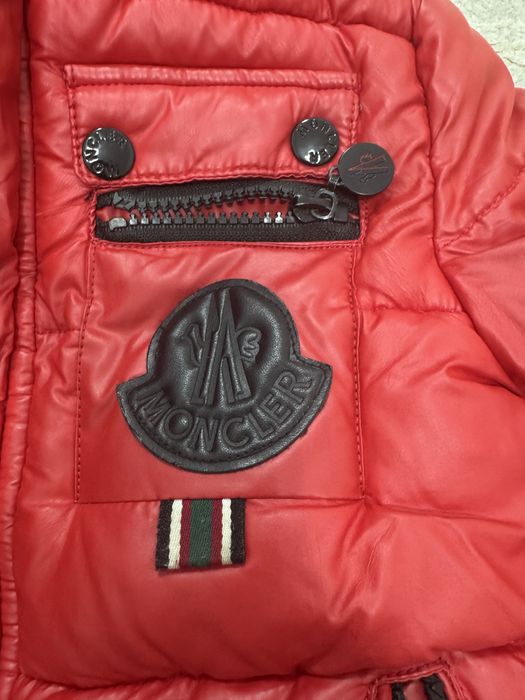 Продам куртку детский размер 104