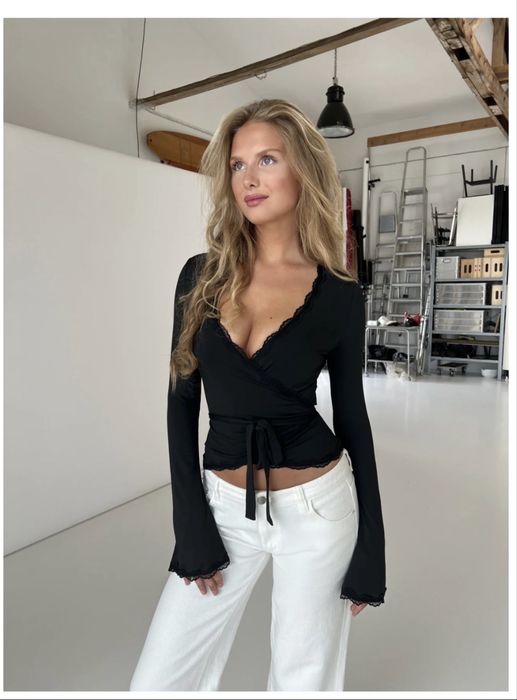 Черна Блуза Venderbys S