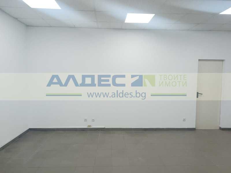 Дава се под наем Офис в София, Хладилника - 60 кв.м за 350 € - Снимка #1