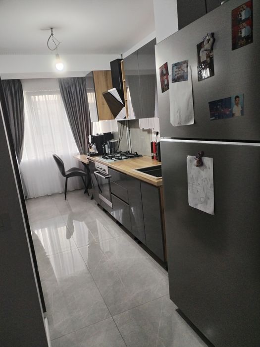 Proprietar vând apartament 3 camere