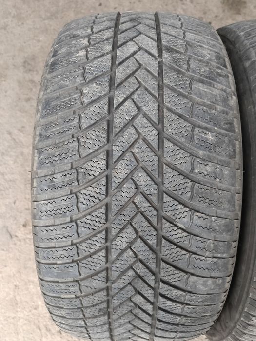 Зимни гуми -20цола-275/40-1бр.-60лв."BRIDGESTONE"