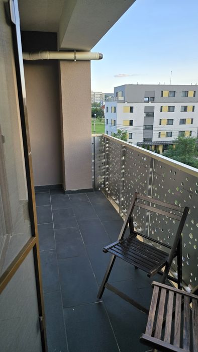 Închiriez apartament 2 camere