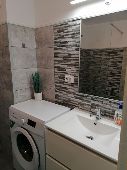 Garsonieră de închiriat