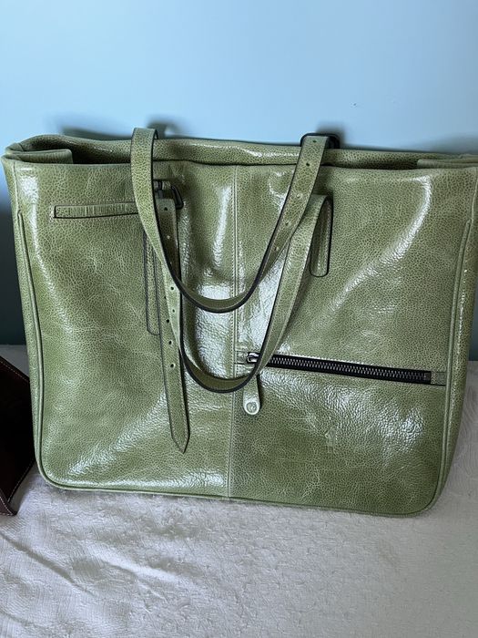 Продам кожаную сумку