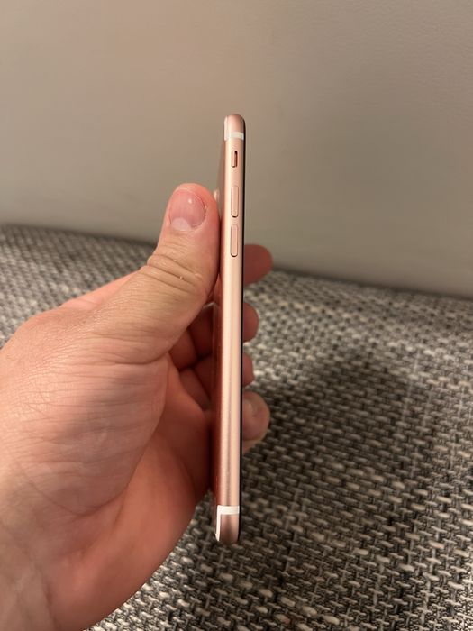 iPhone 7 Gold 128GB – Baterie 87%