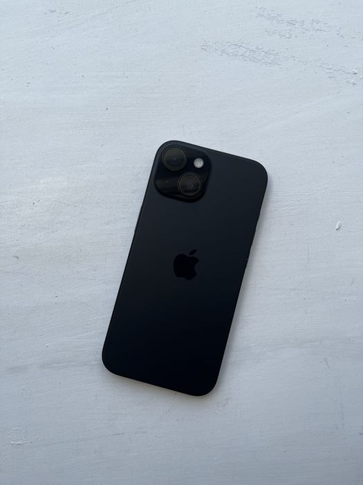 Продам Iphone 15