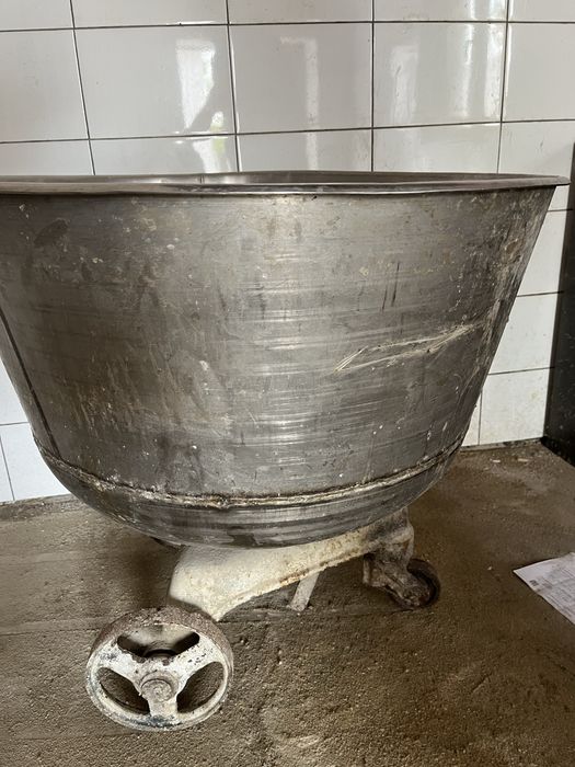 Дежа нержавейка для тестомес