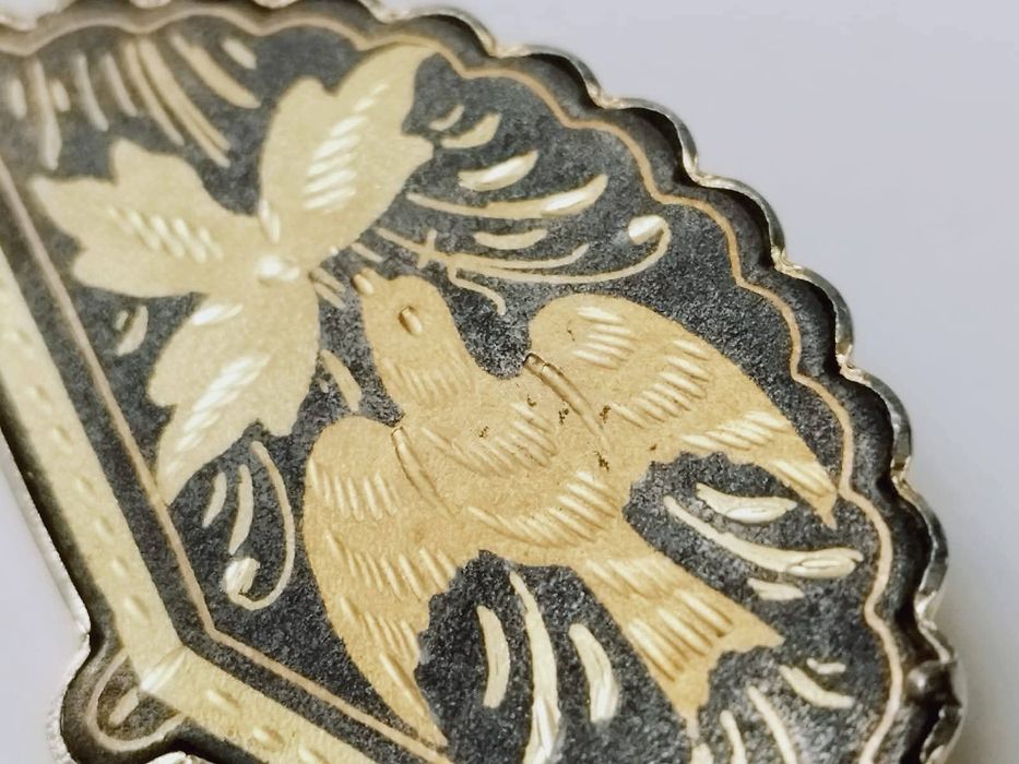 Brose veche, model de evantai, placat cu aur, Damasc, Toledo, copii