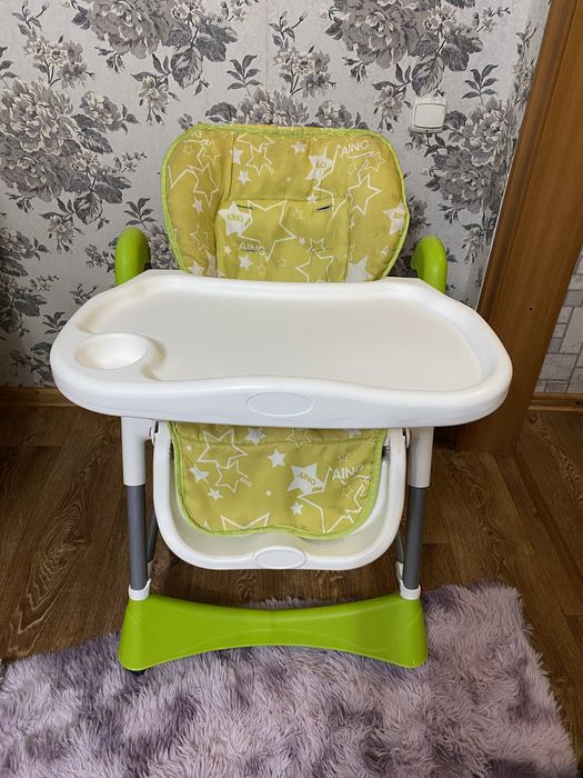 Стул для кормления