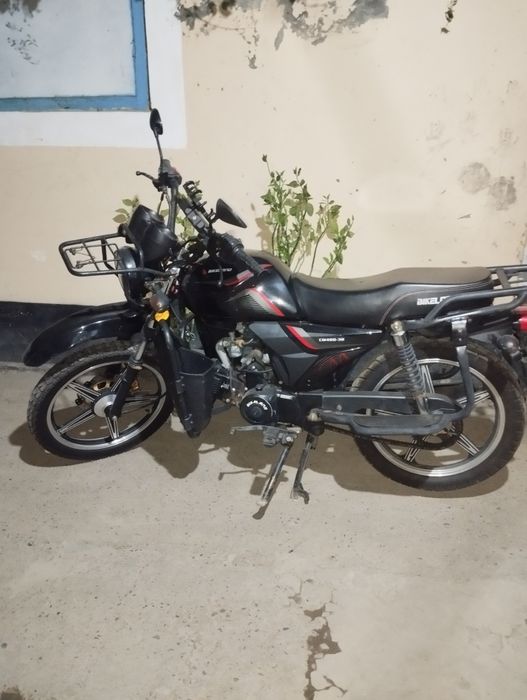 Продаю Мопед 2023 года