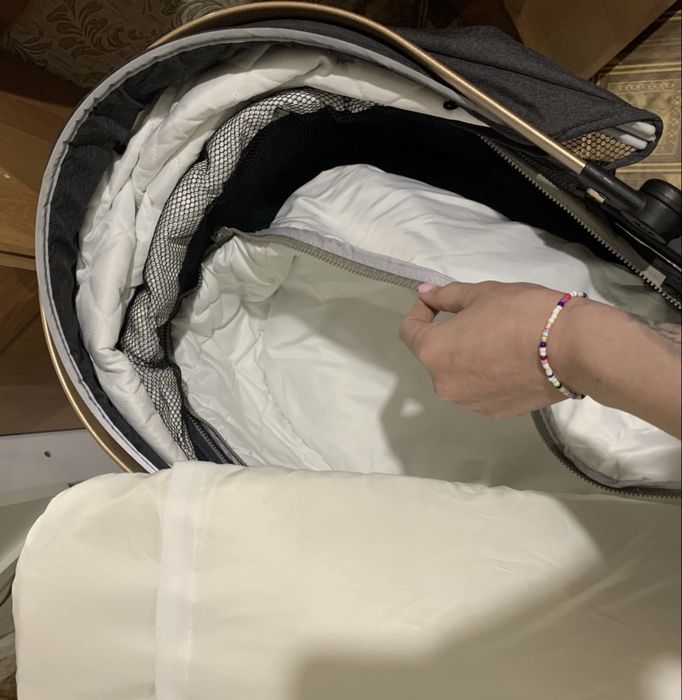 Коляска лето-зима.