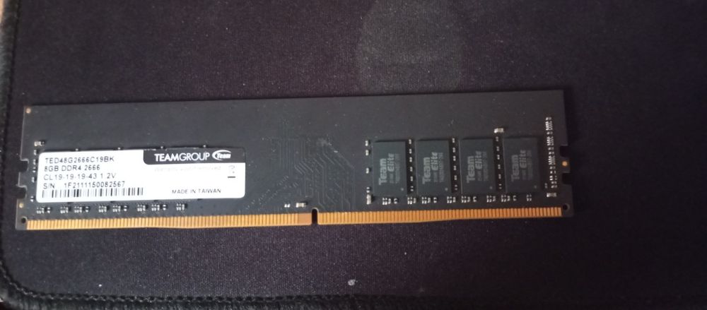 Athlon 3000g + 8gb ram ddr4 2666 team group