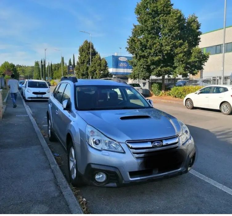 Subaru Outback  2.0 2013 4x4 Automată