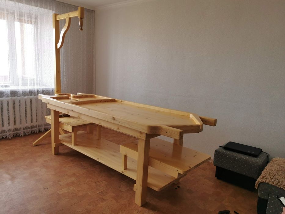 Продам массажный  стол из дерева  (аюрведа)