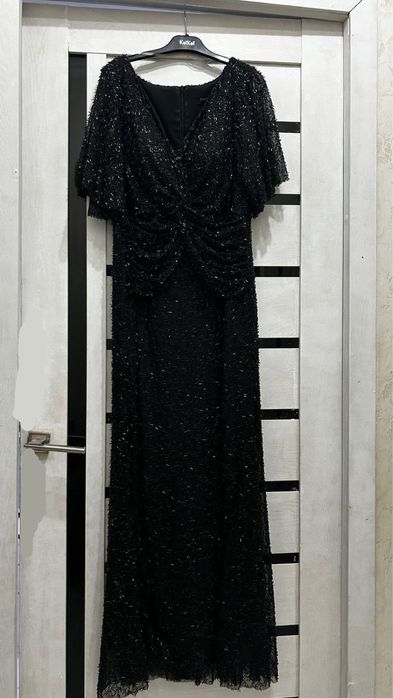 Платье черное вечерние