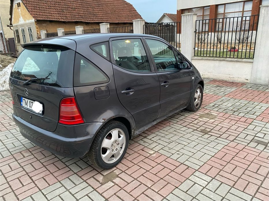 Vand Mercedes 1.6 benzina