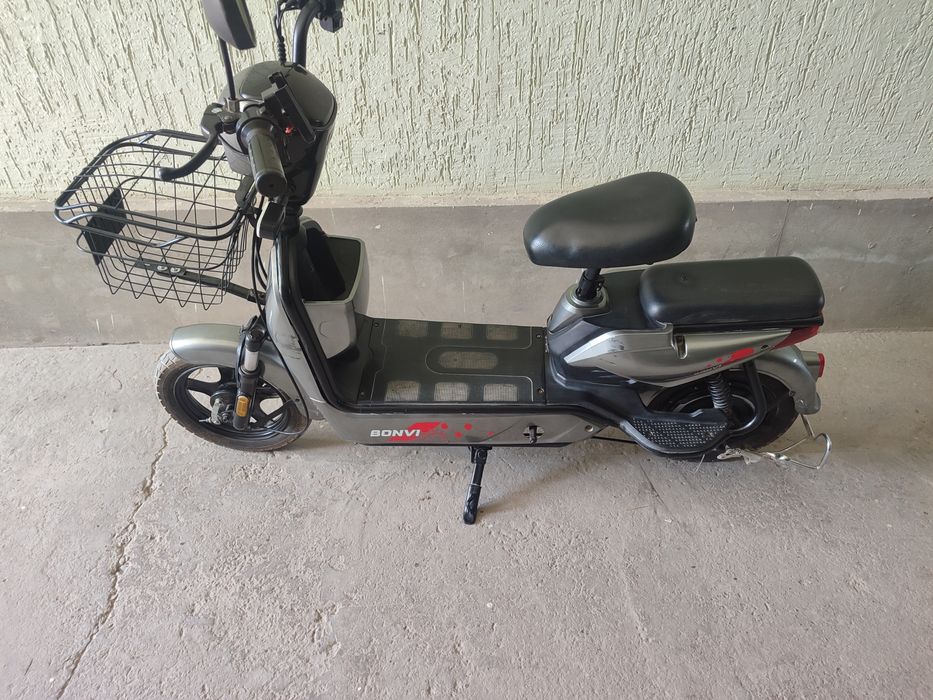 Продам электро скутер