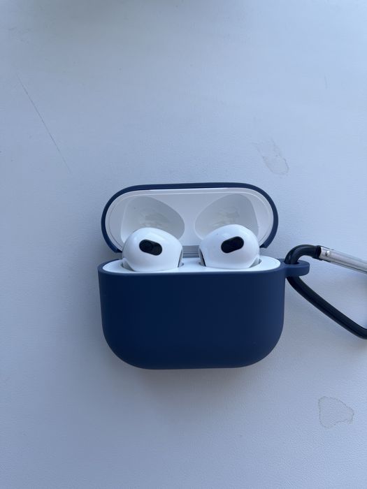 Продам Airpods 3 срочно