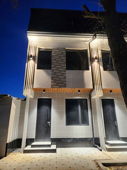 Продаётся таунхаусы в элитном районе