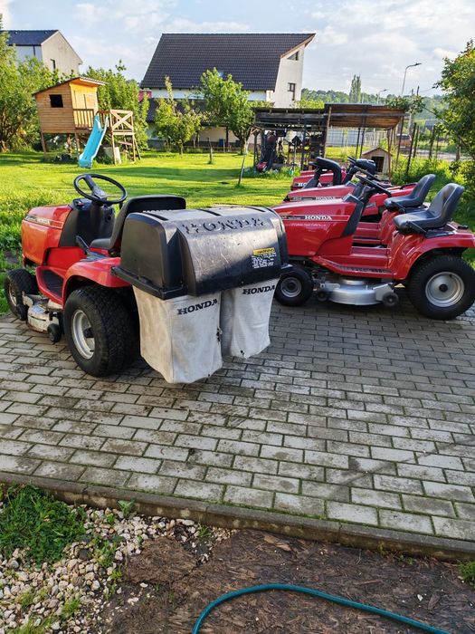 Vând repar tractorașe tuns  Honda