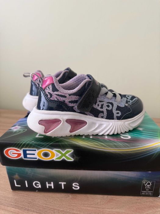 Детски обувки GEOX номер 25