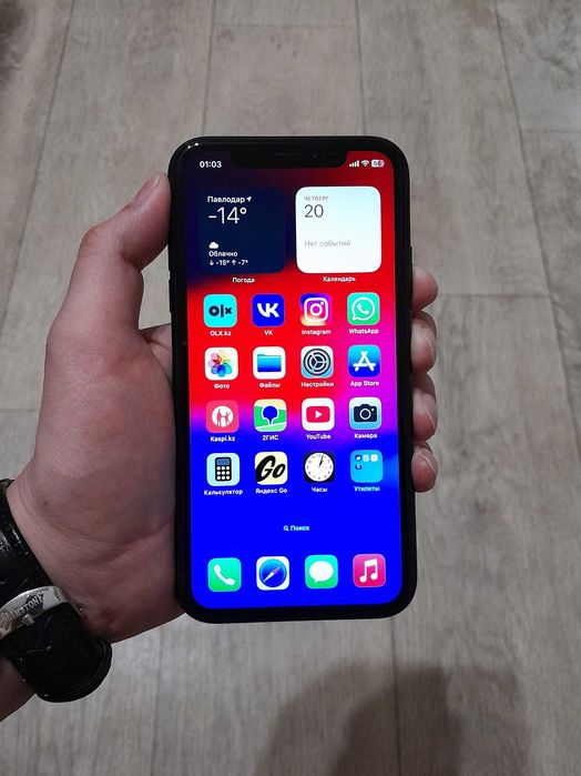 Apple iPhone 11 64GB черный