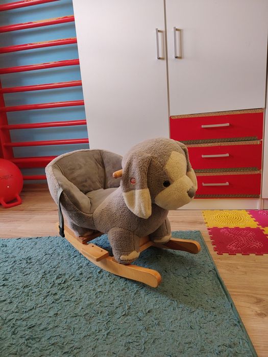 Детско плюшено люлеещо се куче