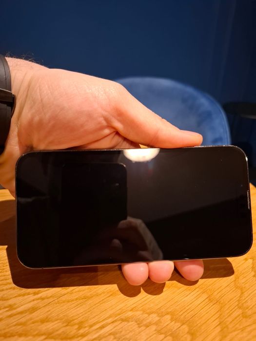 Vand Iphone 13 pro in stare impecabila