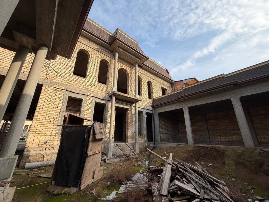 Ипакчилик, Шайхантахур! Продается Евродом коробка 6 соток 11 комнат