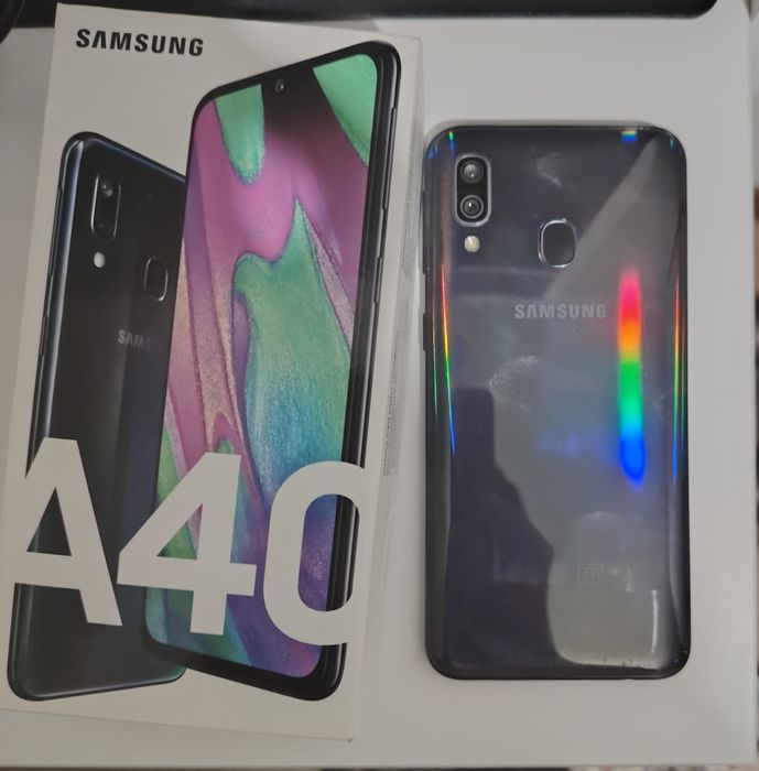 Продаётся Samsung A40