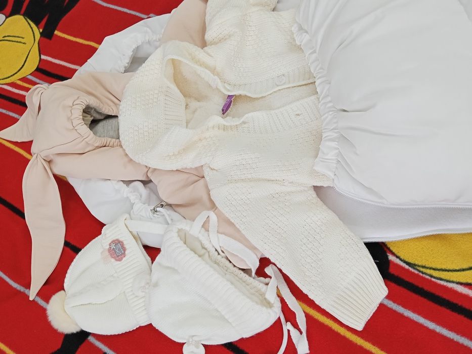 Продам зимнюю детскую одежду