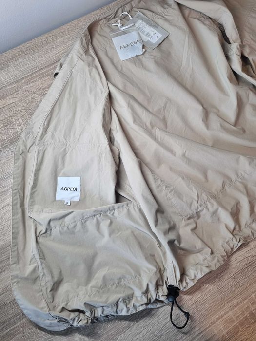 Vesta ASPESI Noua cu eticheta, marime XL, model UMARELL I706