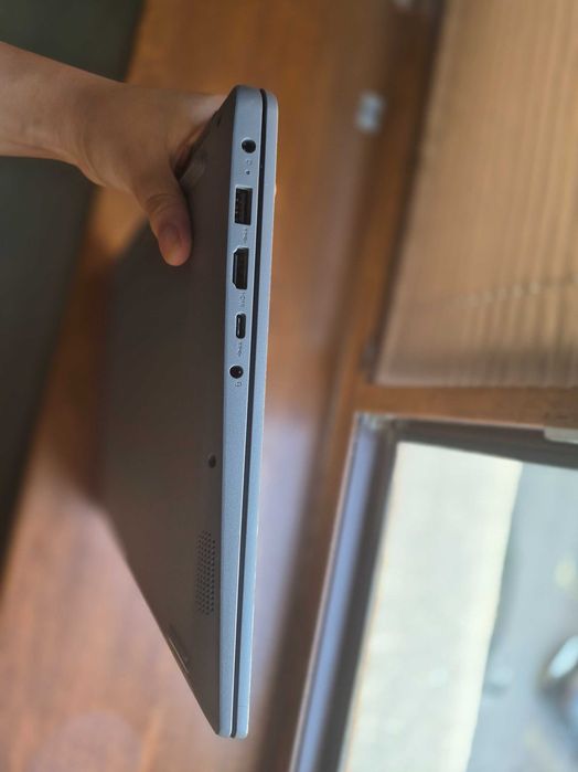 Lenovo IdeaPad q 15ALC7