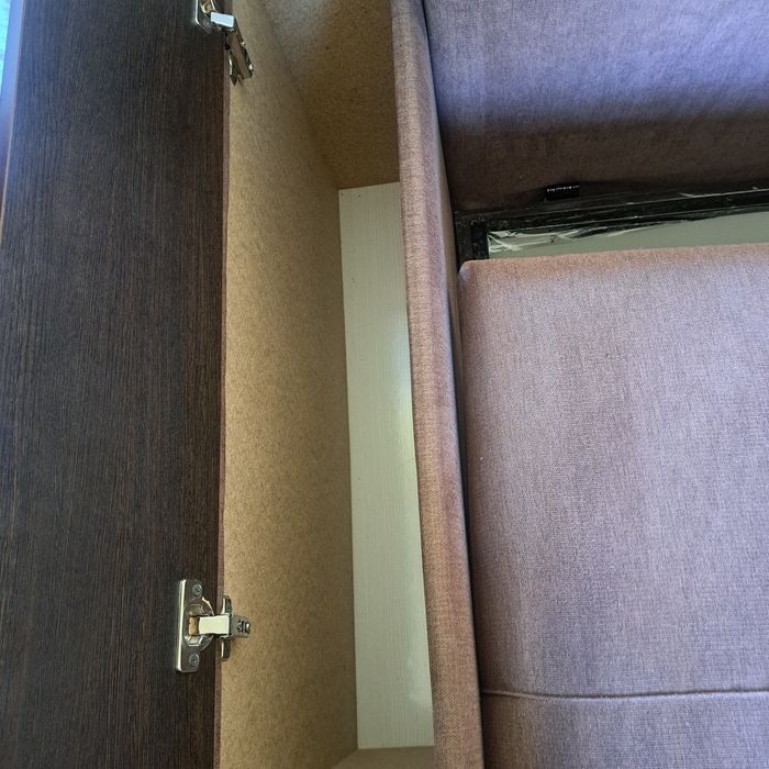 Продам диван угловой