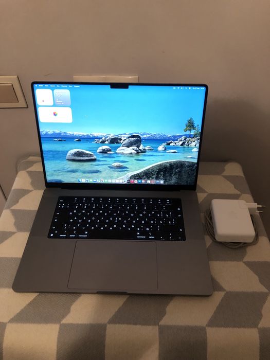 MacBook Pro 16 m2pro 512gb