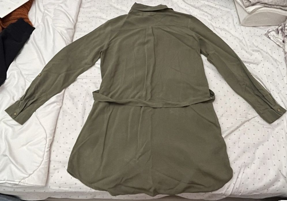Rochie kaki tip cămașă (cu cordon în talie)